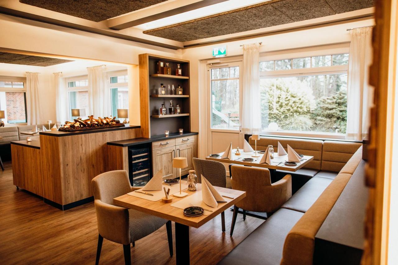 Landgasthof "Zum Gruenen Walde" Nordholz Esterno foto